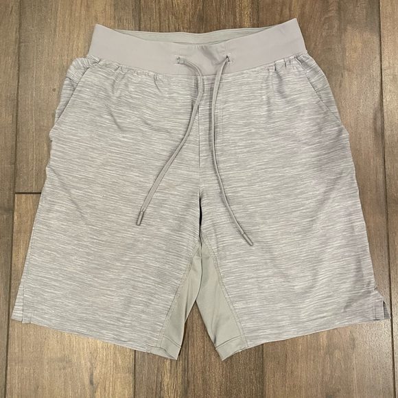 Lululemon T.H.E Linerless Shorts - Picture 1 of 5